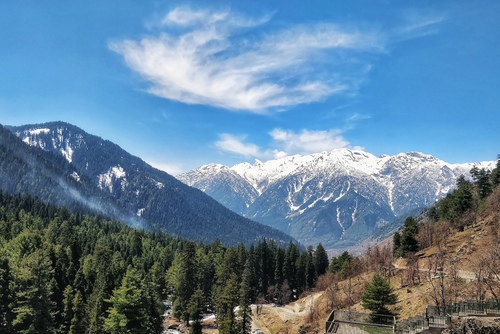 Is It Safe to Visit Kashmir for Foreign Tourists?